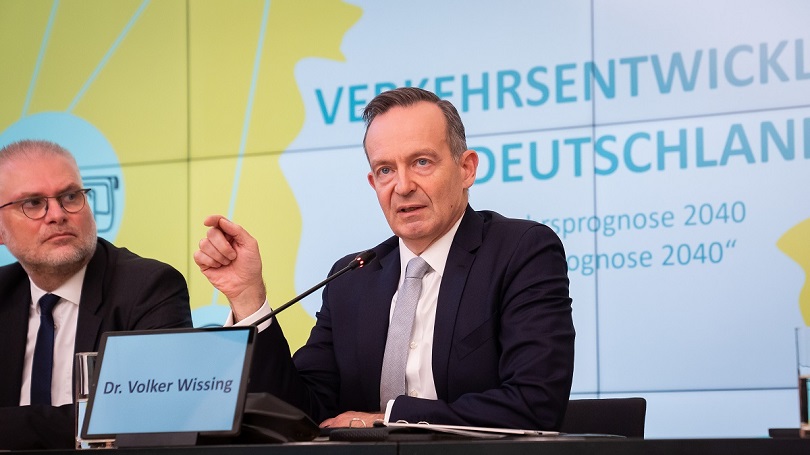 Volker Wissing auf der Pressekonferenz zur Verkehrsprognose 2024